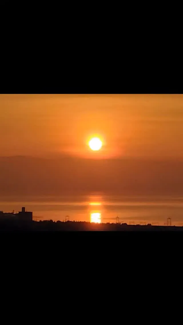 琵琶湖国定公園、比良山麓、琵琶湖の朝日を展望、見晴らし台のあ...